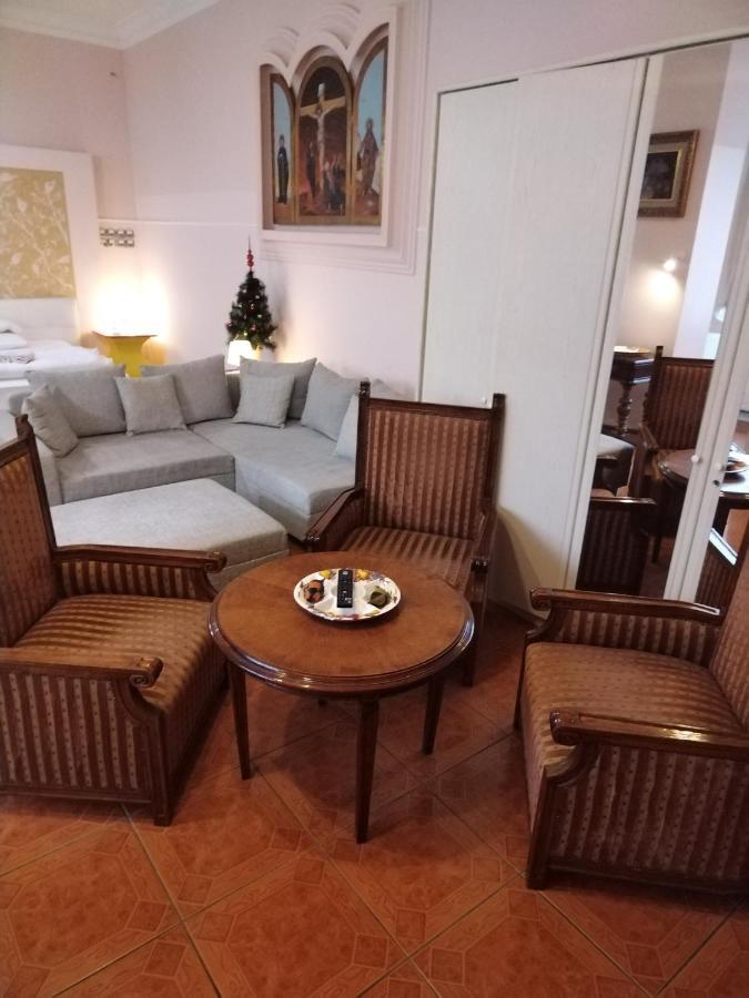 Luna Apartment Νόβι Σαντ Εξωτερικό φωτογραφία